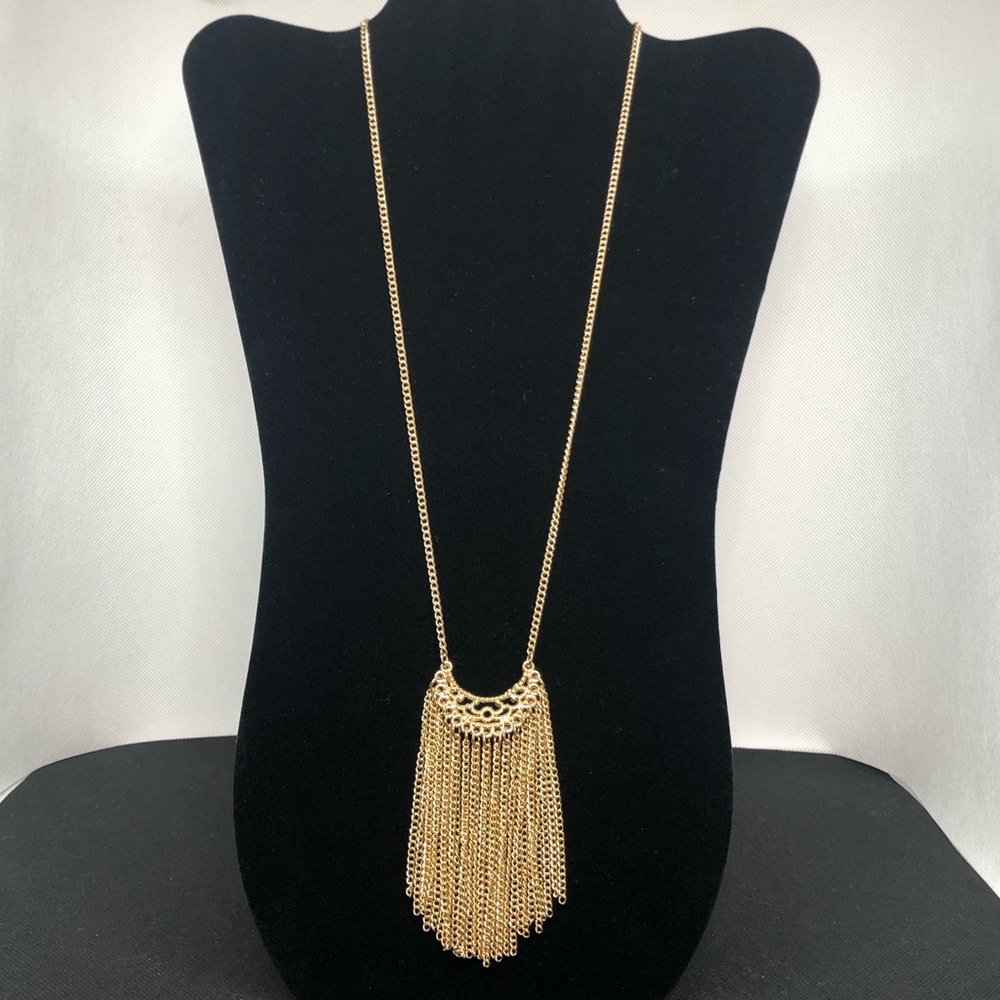 GOLDTONE CHAIN TASSEL NECKLACE